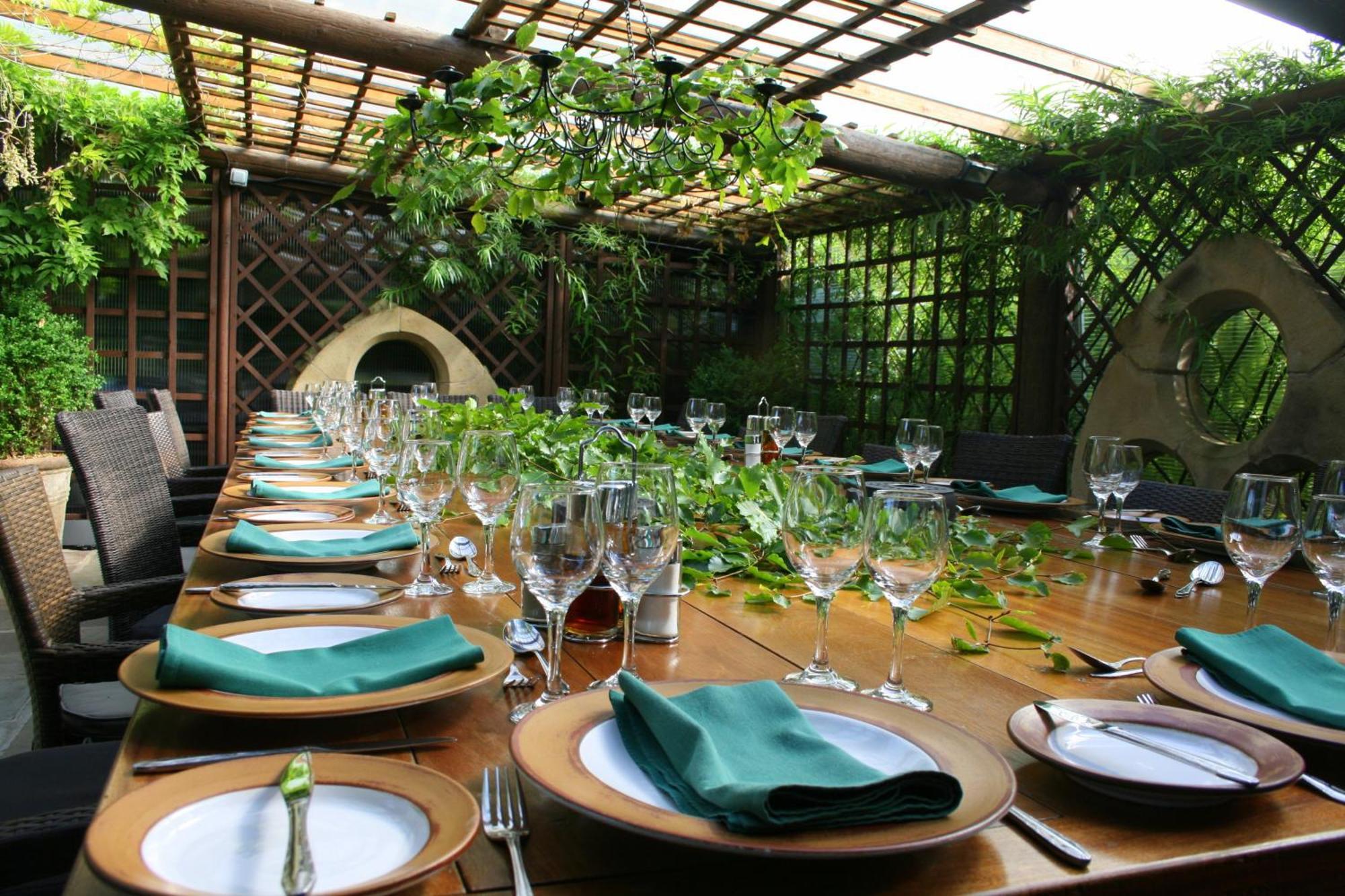 Gibbon Bridge Hotel 4*
